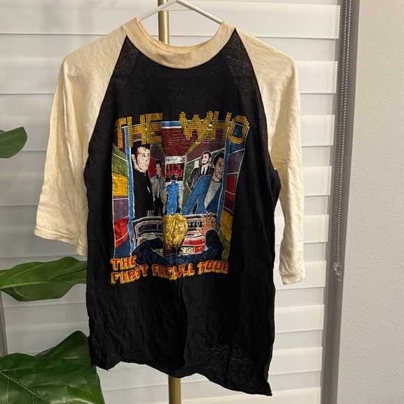 Authentic/Original The WHO First Farewell Tour Concert T-Shirt, Large-RARE! - Picture 1 of 6